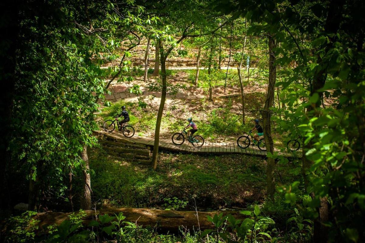 Trailhead Mews Berm Unit 1 Dt Bentonville Mtb المظهر الخارجي الصورة